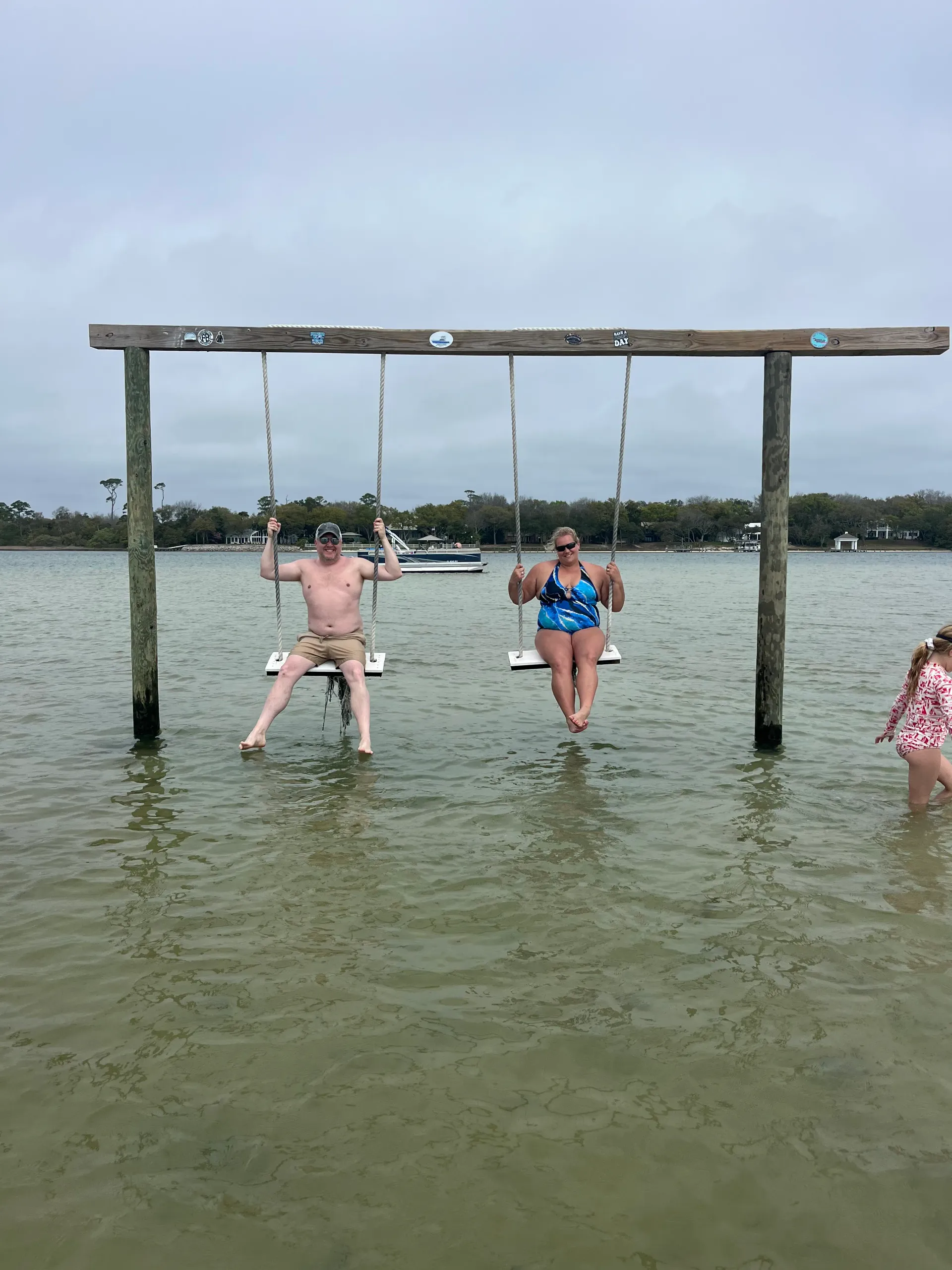 Why Families Choose Pontoon Rentals in Destin